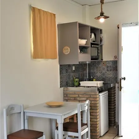 Meraki And Daire Tolón