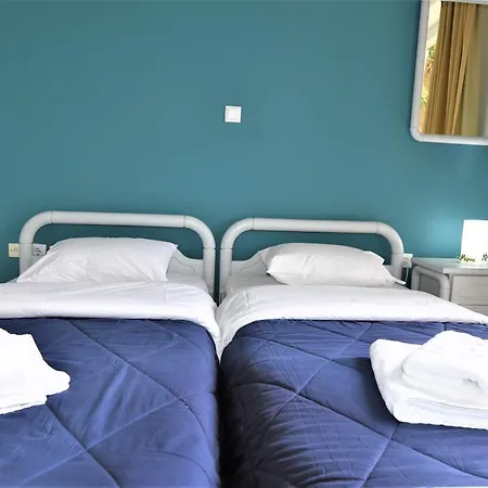 Meraki And טולון