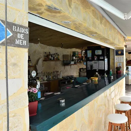 Meraki And דירה טולון