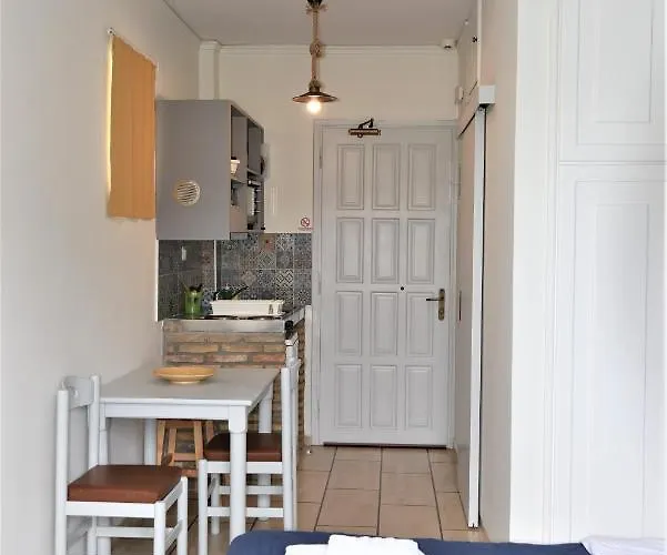 Apartment Meraki And *